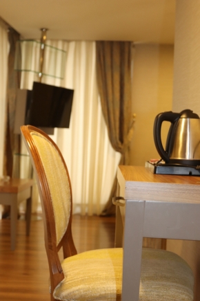 Suit Oda Ankara Kızılay Enerji Otel